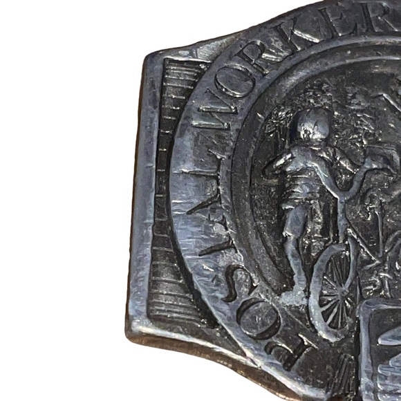 Postal Workers Move the Mail U.S. Mail Vintage Belt Buckle Made In The USA - Picture 3 of 7